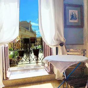 3* Oda ve Kahvaltı Il Salotto Di Maria Pia
